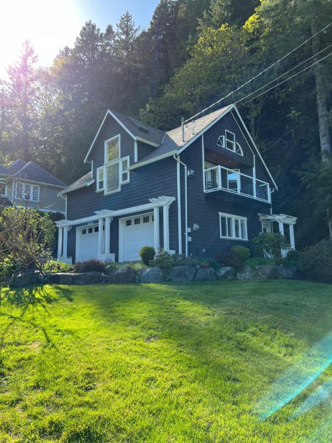 Sea And Cedar Retreat-A Home In A Tranquil Setting カウチン・ベイ エクステリア 写真
